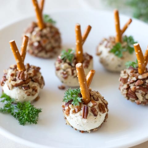 Herbstliche Eichel Käsebällchen